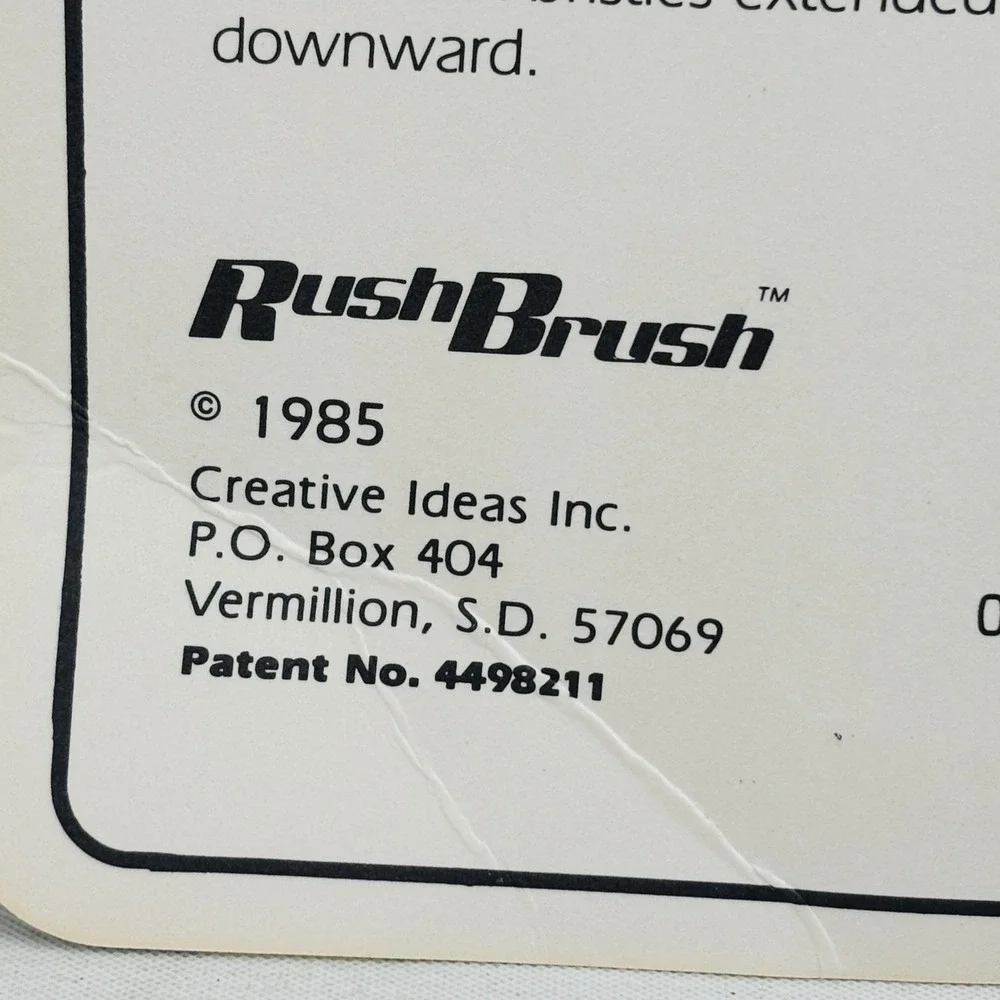 Vintage Rush Brush White Retractable Bristle Hair Brush‎ 1985 Travel Compact NEW